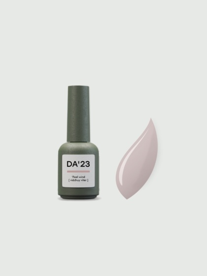 DA'23 COVER TOP ‘FEEL WIND’, 8 ml – półprzezroczysty top hybrydowy no wipe (delikatny różowo-beżowy)