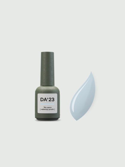 DA'23 COVER TOP ‘SKY SPACE’, 8 ml – półprzezroczysty top hybrydowy no wipe (chłodny mleczny błękit)