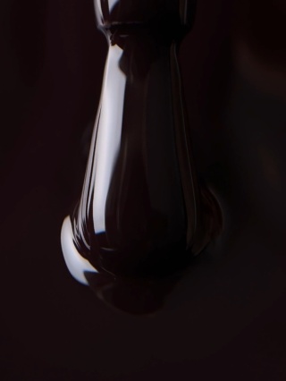 DA'23 GEL POLISH ‘DARK ELEGANCE, 8 ml – lakier hybrydowy (bardzo ciemny jagodowy)