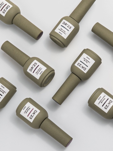 DA'23 GEL POLISH ‘SHE KNOWS, 8 ml – lakier hybrydowy (głęboki granatowy)