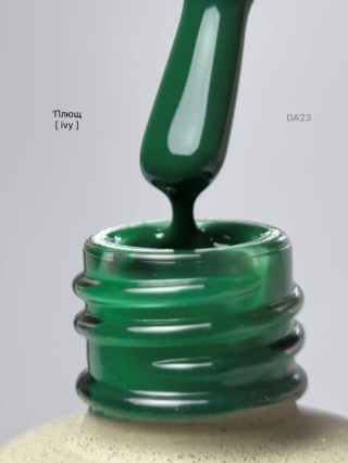 DA'23 GEL POLISH ‘IVY, 8 ml – lakier hybrydowy (intensywna, roślinna zieleń)