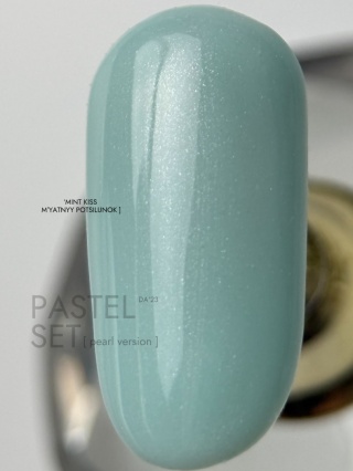 DA'23 'MINT KISS GEL POLISH, 8 ML