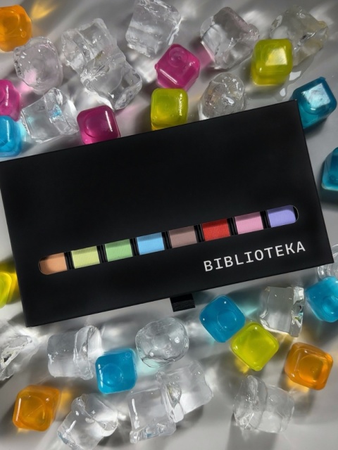 BIBLIOTEKA Gel Polish 14 Spice, 10 ml - lakier hybrydowy (intensywna, krwista czerwień)