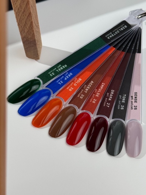 BIBLIOTEKA Gel Polish 25 Sense, 10 ml - lakier hybrydowy (jasny, pudrowy róż)