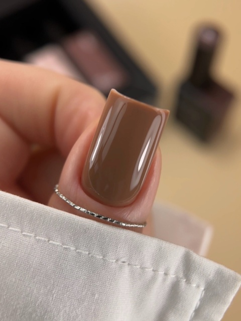 BIBLIOTEKA Gel Polish 35 Umber, 10 ml - lakier hybrydowy (ciepły karmelowo-brązowy)
